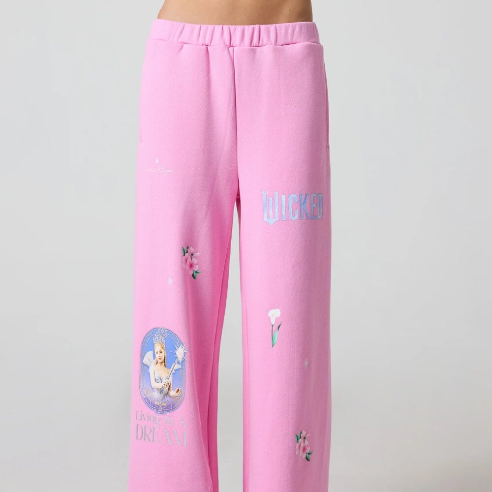 *NWT* - Samii Ryan - Wicked: For Good, Glinda Living In A Dream Sweatpants - S